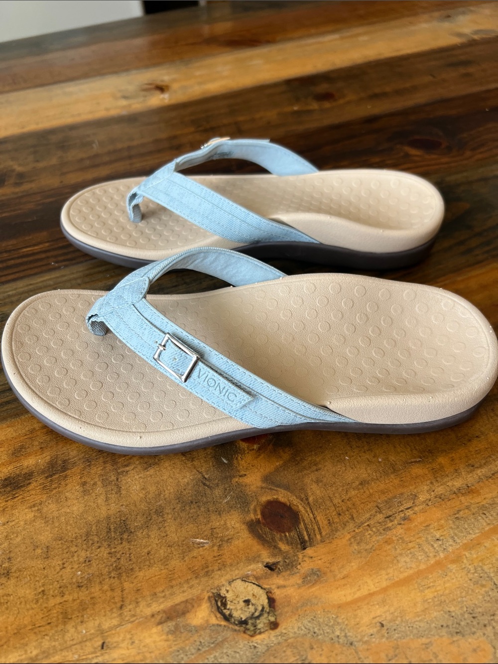 NEW - Vionic Tide Patty Flip Flops Sandals